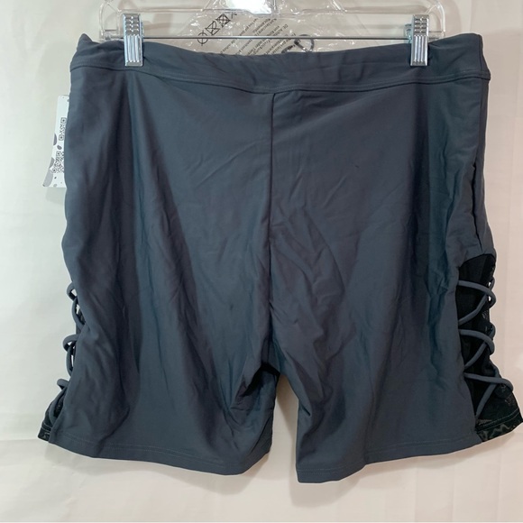 ATTRACO Women Plus Size Criss Cross Swimsuit Bottoms with Liner Shorts in Gray - Picture 8 of 8